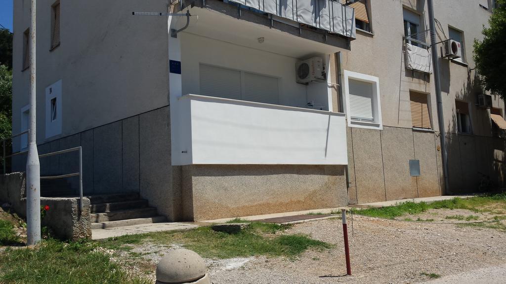 Apartman Zoja Lägenhet Mali Lošinj Exteriör bild